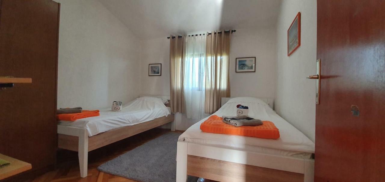 Apartman Suky Sukošan Zewnętrze zdjęcie